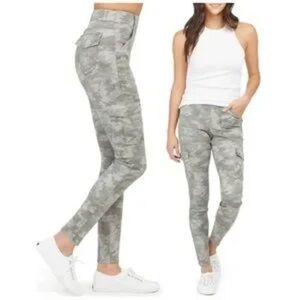 SPANX Twill Ankle Cargo Pants Stone Wash Camo‎ Women's M Stretch 20311R NWOT